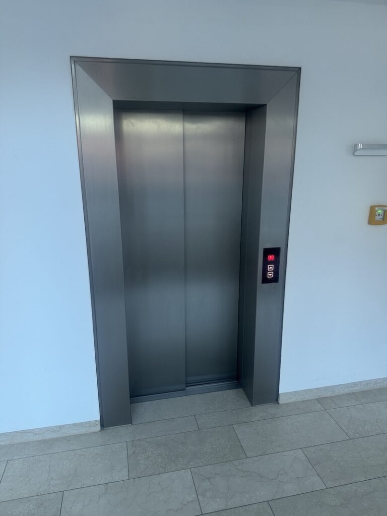 standard lift